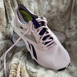 NWOT Reebok Gym & Training Workout Shoes Women Size 7
